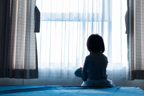 LE MANQUE DE MOYENS DE L' AIDE SOCIALE A  L 'ENFANCE:UN SCANDALE AUX REPERCUSSIONS DRAMATIQUES